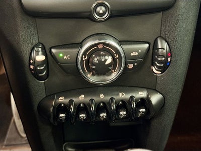 2014 MINI CONVERTIBLE Base