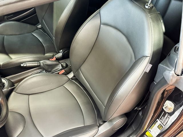 2014 MINI CONVERTIBLE Base