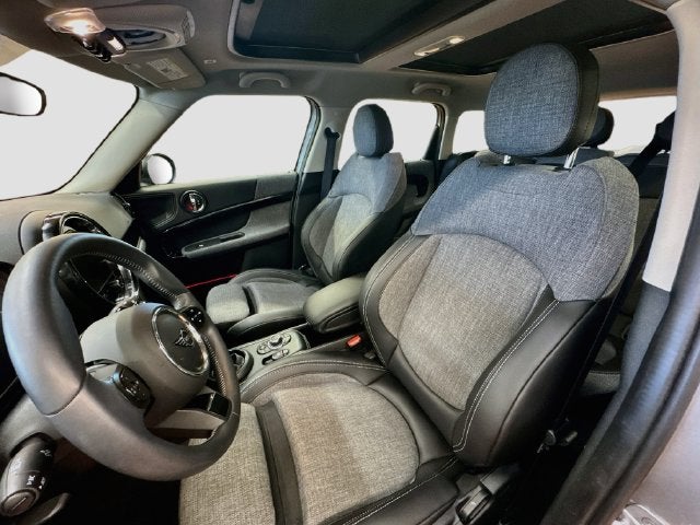 2023 MINI COUNTRYMAN Signature
