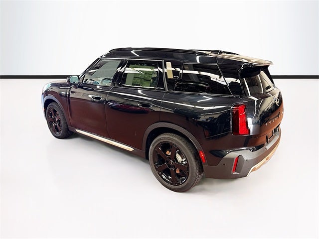 2026 MINI Cooper S Countryman ICONIC