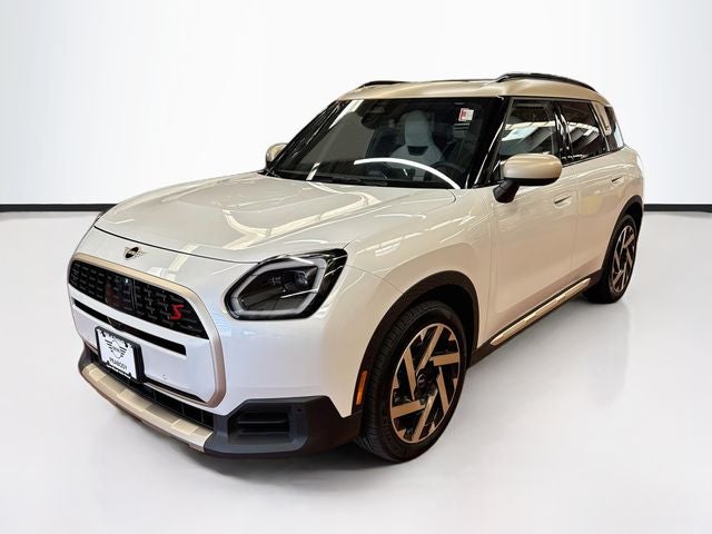 2026 MINI COUNTRYMAN Iconic