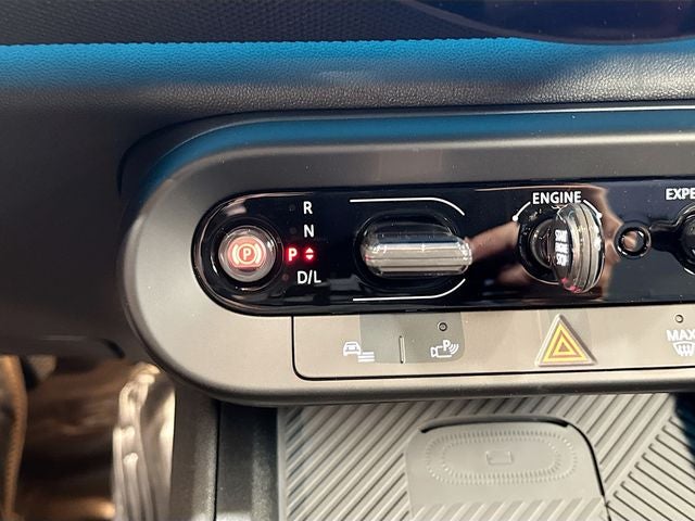 2027 MINI COUNTRYMAN SIGNATURE PLUS