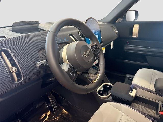 2027 MINI COUNTRYMAN ICONIC