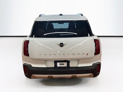 2027 MINI COUNTRYMAN ICONIC