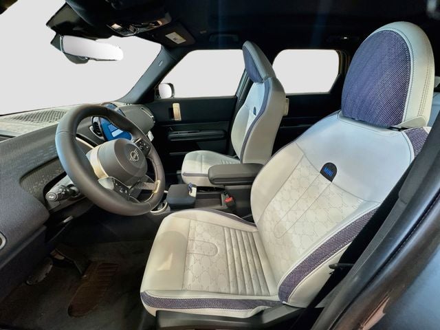 2027 MINI COUNTRYMAN SIGNATURE PLUS