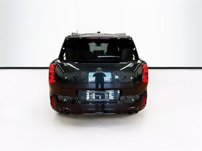 2026 MINI John Cooper Works Countryman ICONIC