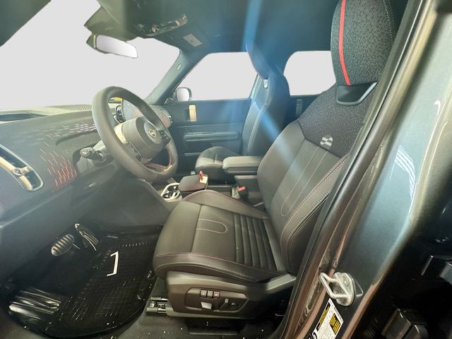 2027 MINI COUNTRYMAN ICONIC