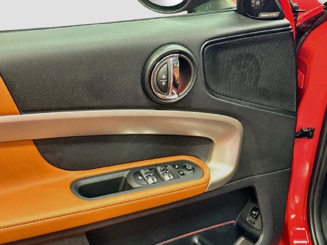 2024 MINI COUNTRYMAN Iconic