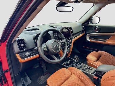 2024 MINI COUNTRYMAN Iconic