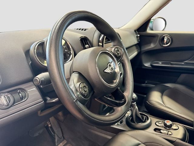 2018 MINI COUNTRYMAN Cooper