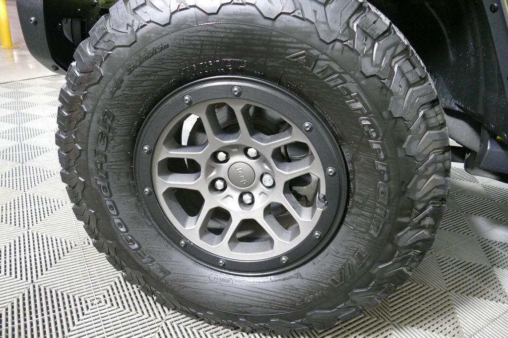 2023 Jeep Wrangler Rubicon 392