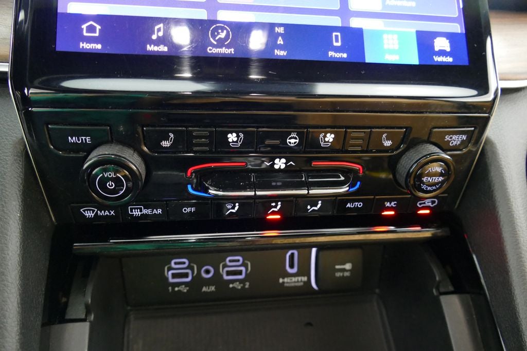2023 Jeep Grand Cherokee Summit