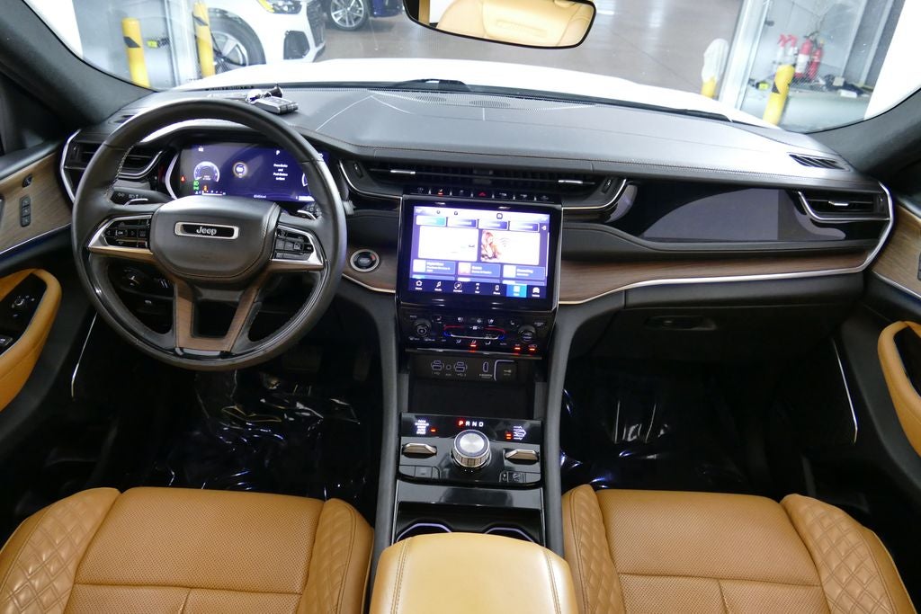2023 Jeep Grand Cherokee Summit