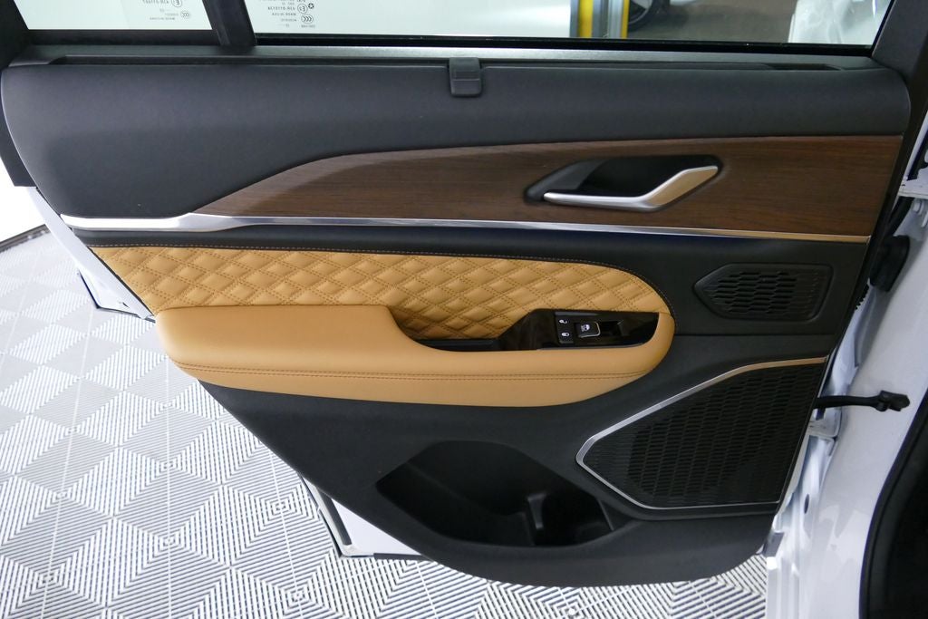 2023 Jeep Grand Cherokee Summit