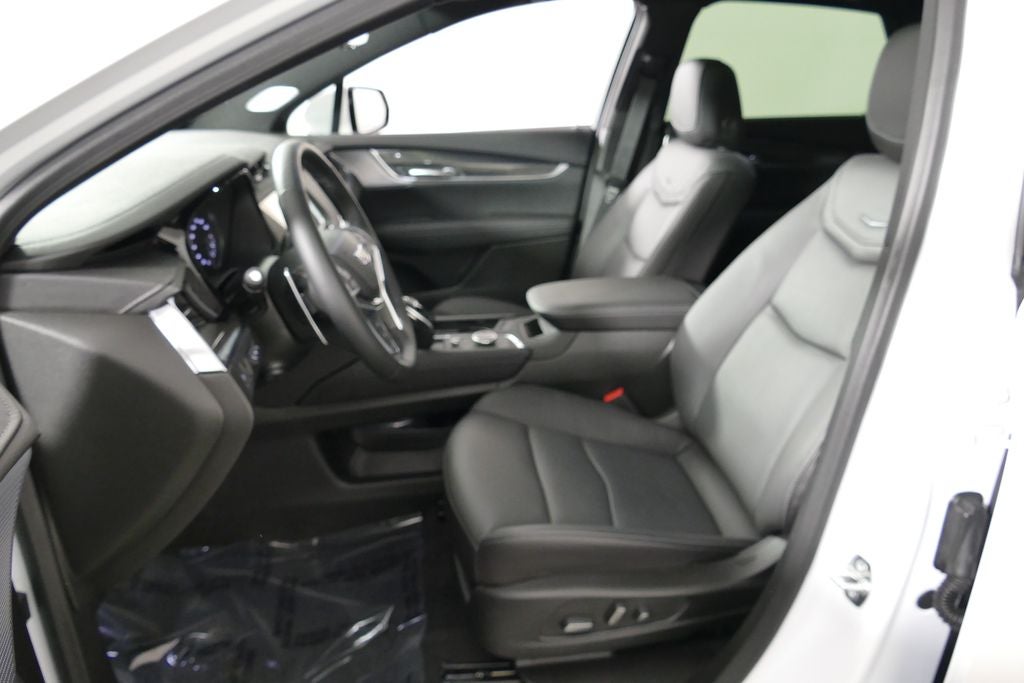 2025 Cadillac XT5 Sport