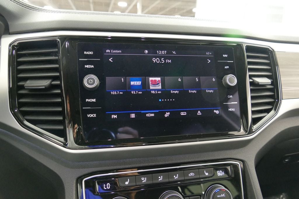 2023 Volkswagen Atlas SEL