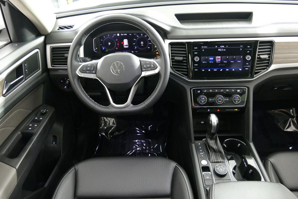 2023 Volkswagen Atlas SEL