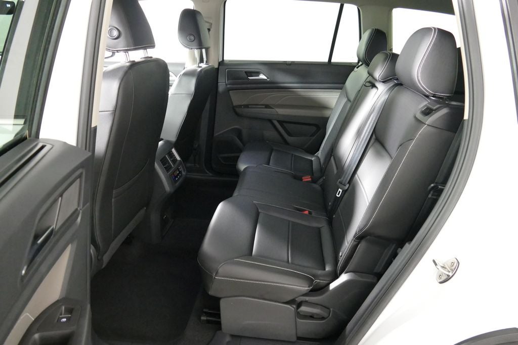 2023 Volkswagen Atlas SEL