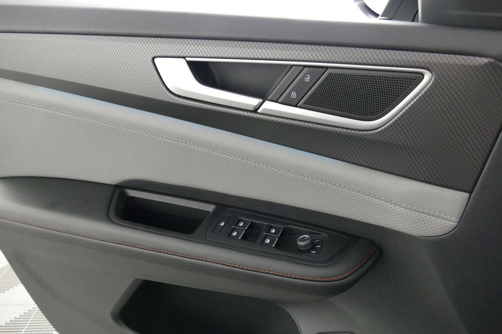 2024 Volkswagen Atlas 2.0T Peak Edition SE w/Technology