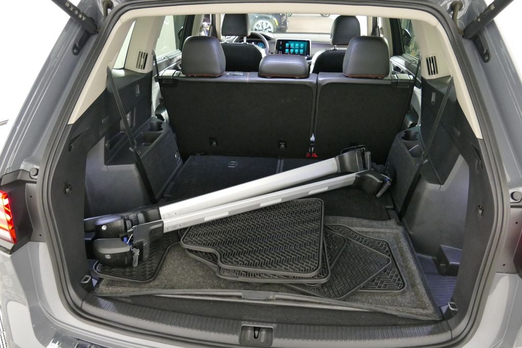 2024 Volkswagen Atlas 2.0T Peak Edition SE w/Technology