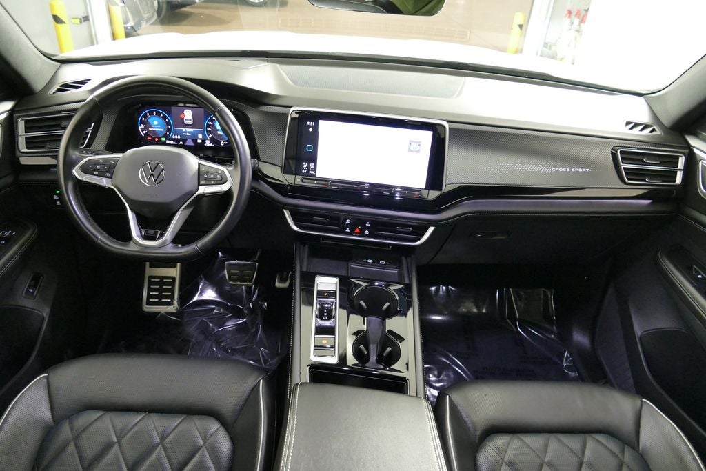 2024 Volkswagen Atlas Cross Sport 2.0T SEL Premium R-Line