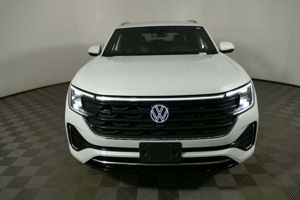 2024 Volkswagen Atlas Cross Sport 2.0T SEL Premium R-Line