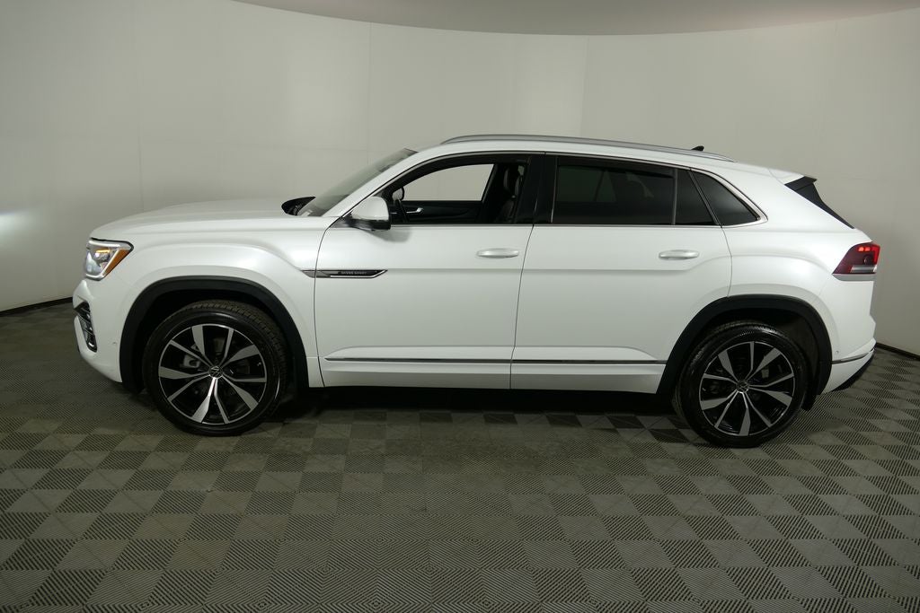 2024 Volkswagen Atlas Cross Sport 2.0T SEL Premium R-Line