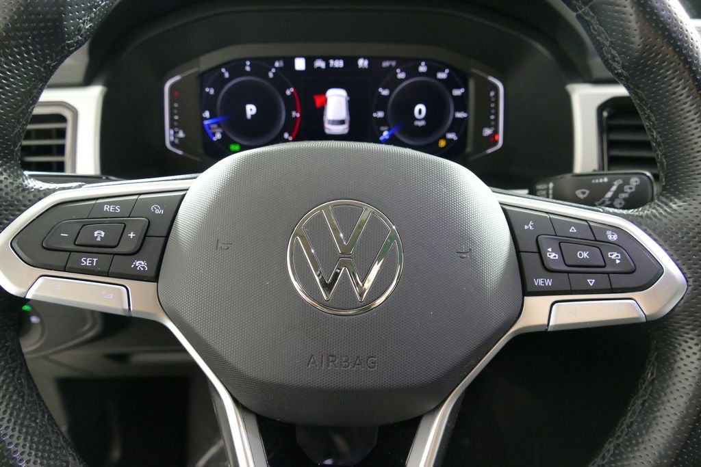 2022 Volkswagen Atlas 3.6L V6 SEL Premium R-Line
