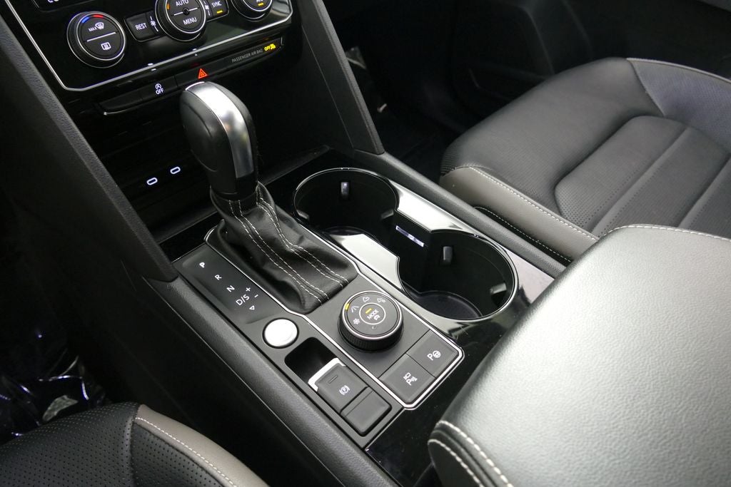 2022 Volkswagen Atlas 3.6L V6 SEL Premium R-Line