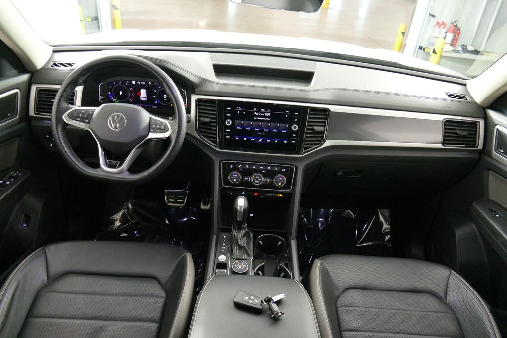 2022 Volkswagen Atlas 3.6L V6 SEL Premium R-Line