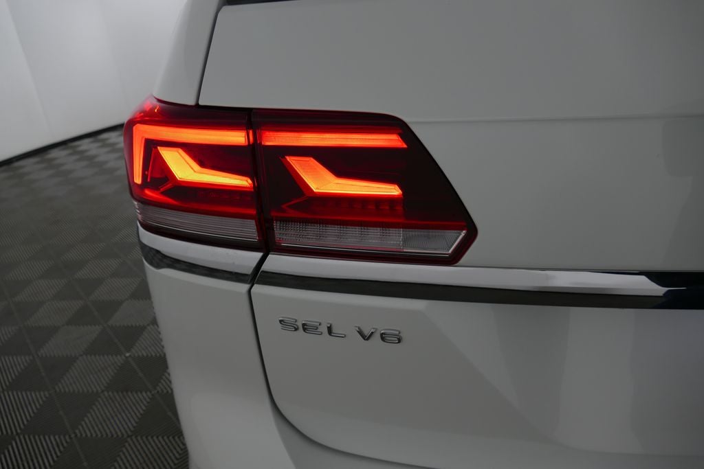 2022 Volkswagen Atlas 3.6L V6 SEL Premium R-Line