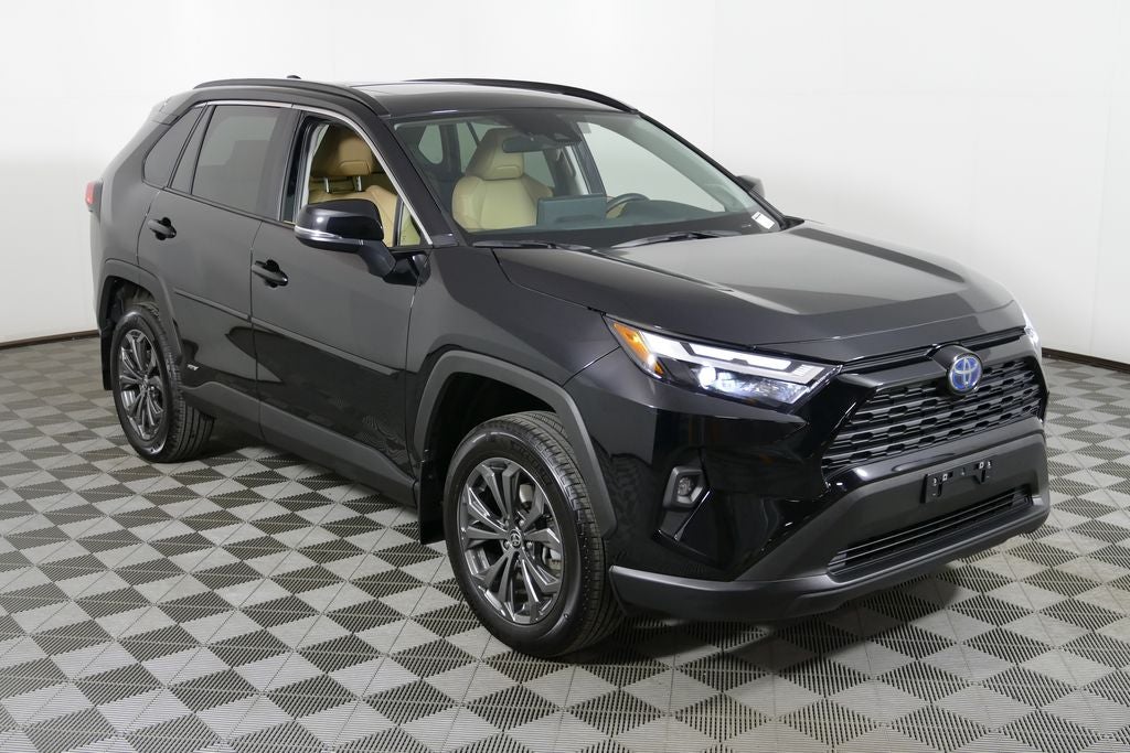 2024 Toyota RAV4 Hybrid XLE Premium