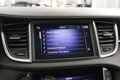 2023 INFINITI QX50 LUXE