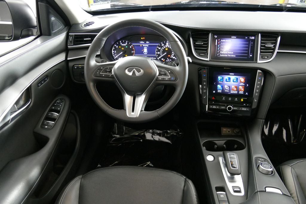 2023 INFINITI QX50 LUXE