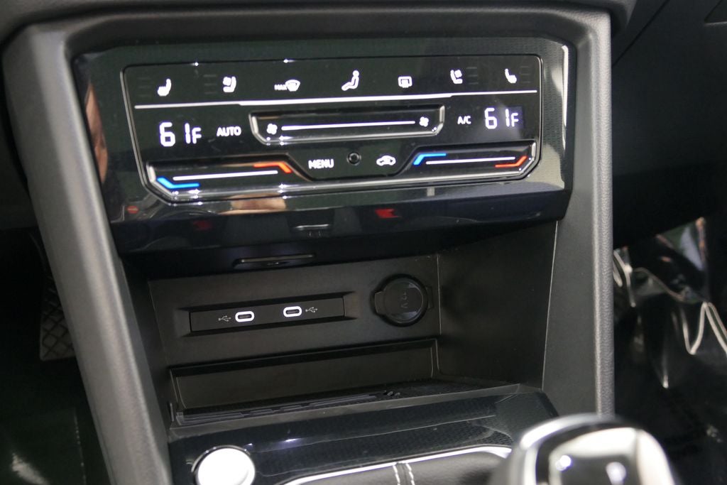 2025 Volkswagen Taos 1.5T SEL