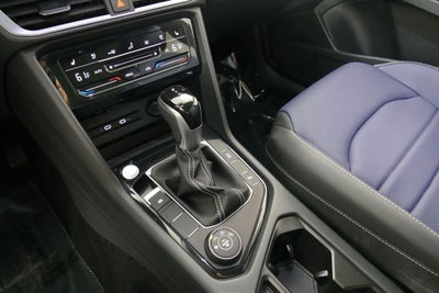 2025 Volkswagen Taos 1.5T SEL