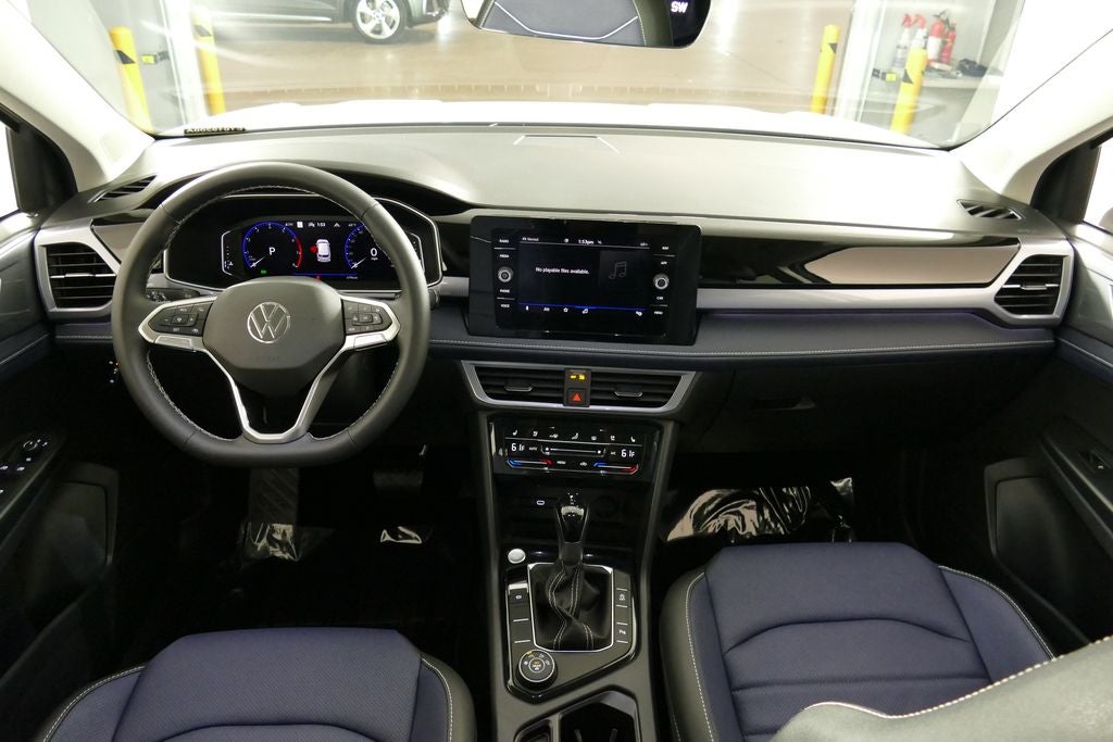 2025 Volkswagen Taos 1.5T SEL