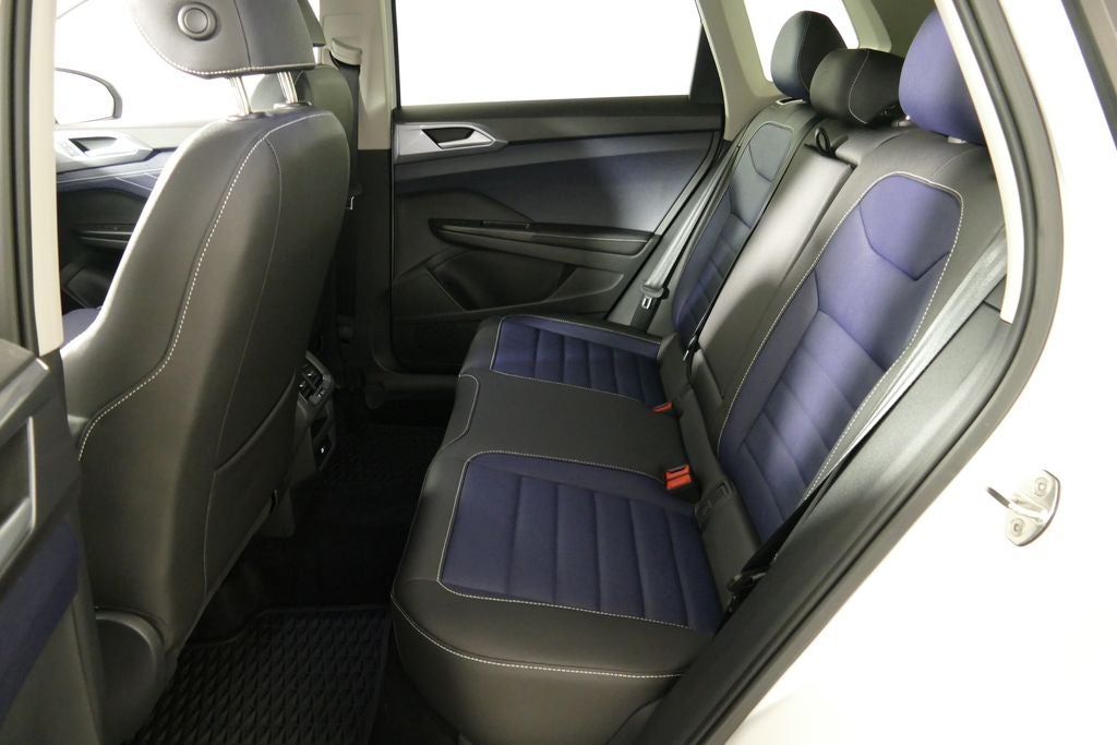 2025 Volkswagen Taos 1.5T SEL