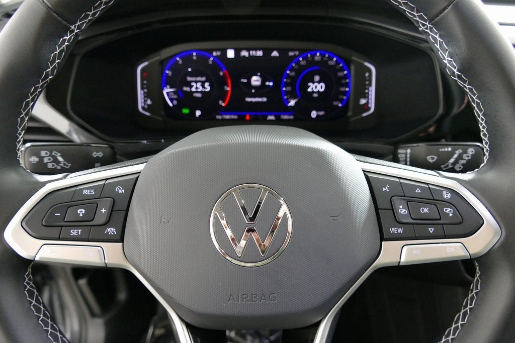 2024 Volkswagen Taos 1.5T SEL