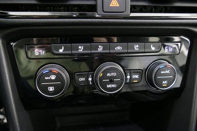 2024 Volkswagen Taos 1.5T SEL