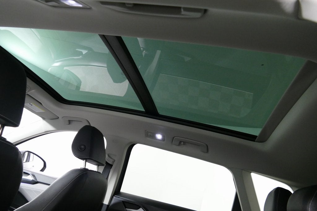 2024 Volkswagen Taos 1.5T SEL