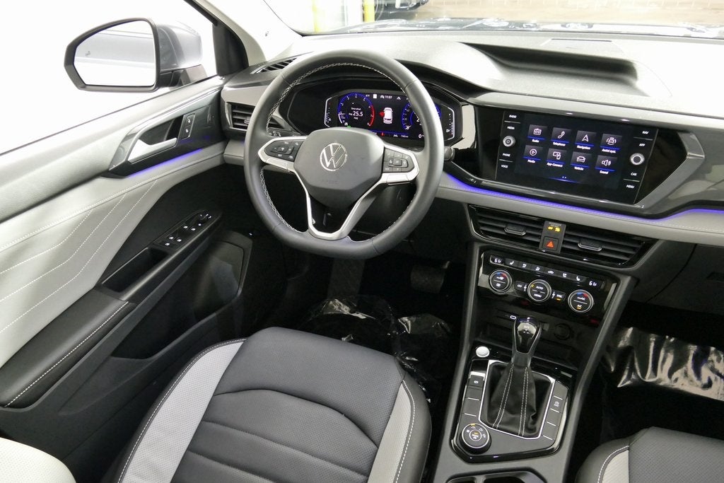 2024 Volkswagen Taos 1.5T SEL