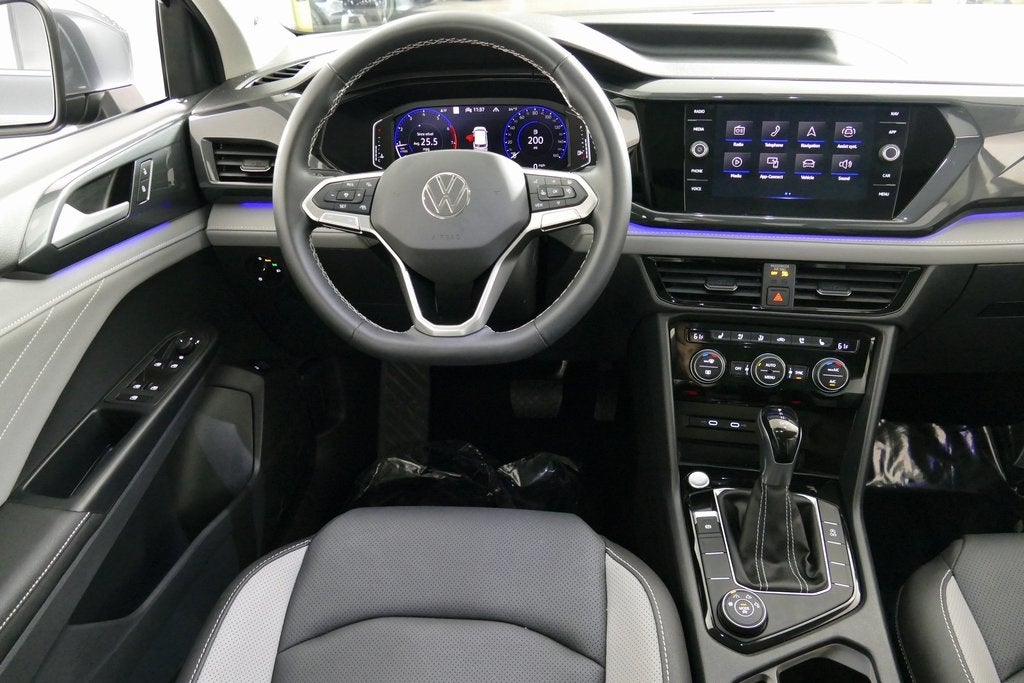 2024 Volkswagen Taos 1.5T SEL