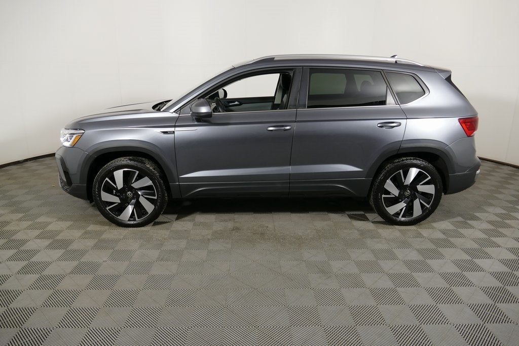2024 Volkswagen Taos 1.5T SEL
