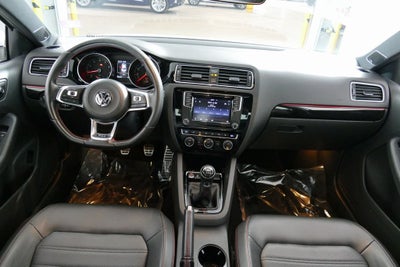 2017 Volkswagen Jetta GLI