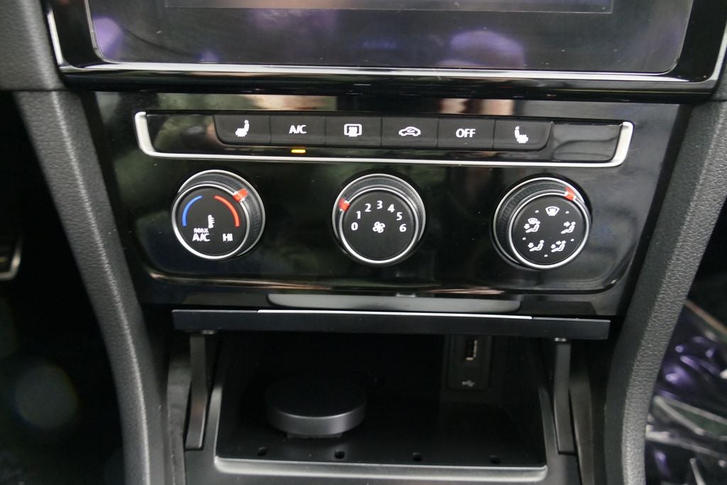 2019 Volkswagen Golf GTI Base