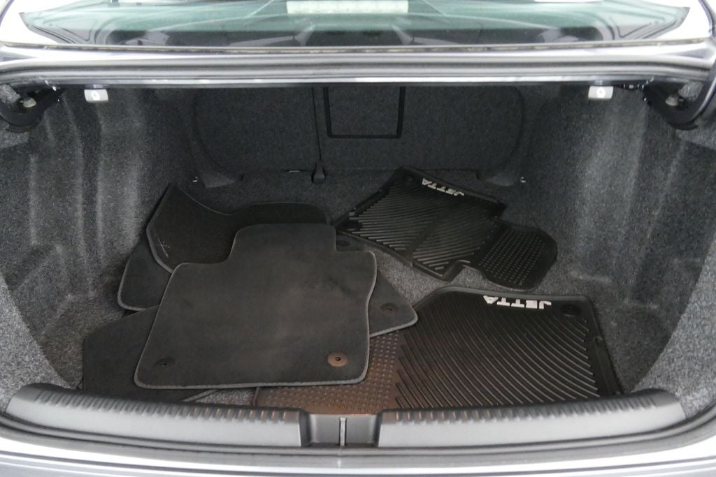 2017 Volkswagen Jetta 1.8T SEL