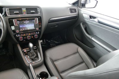 2017 Volkswagen Jetta 1.8T SEL