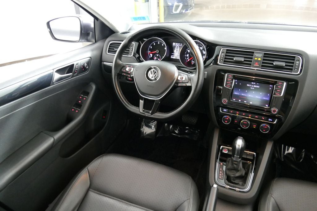 2017 Volkswagen Jetta 1.8T SEL