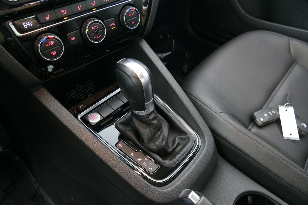 2017 Volkswagen Jetta 1.8T SEL